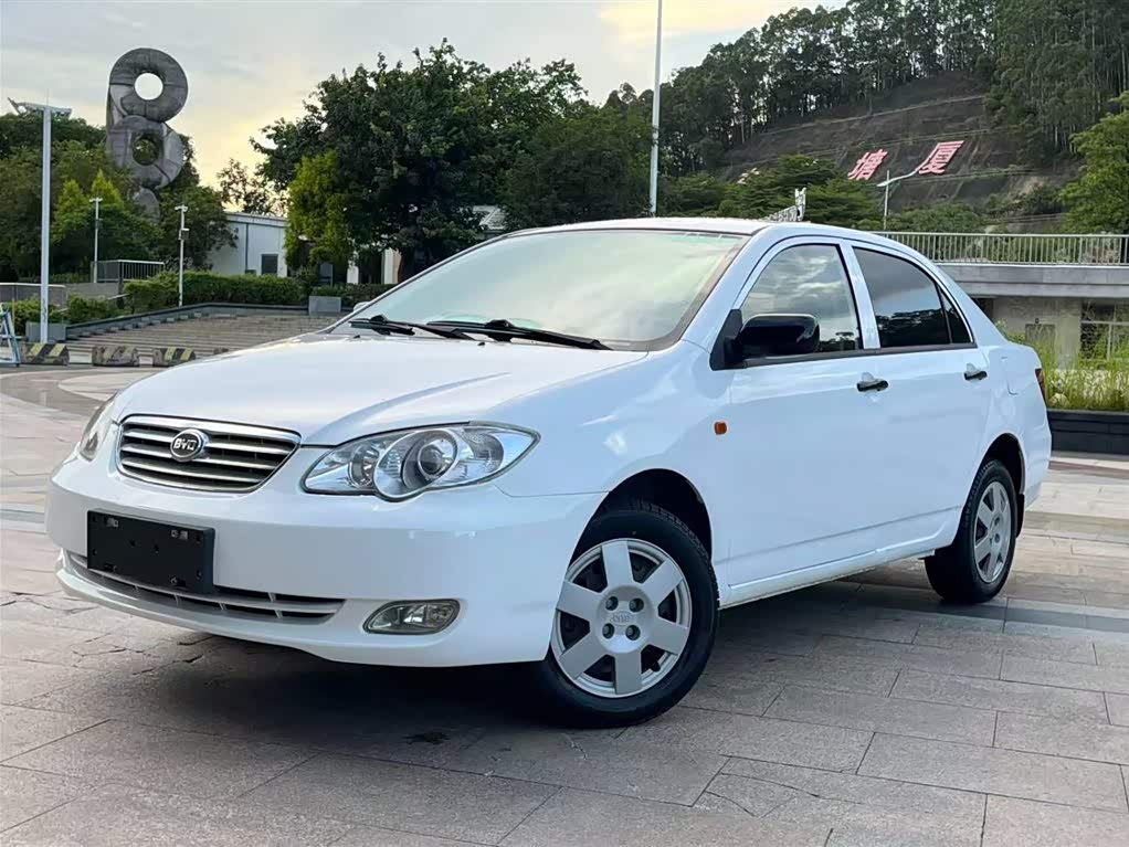 BYD F3 2019 car image 