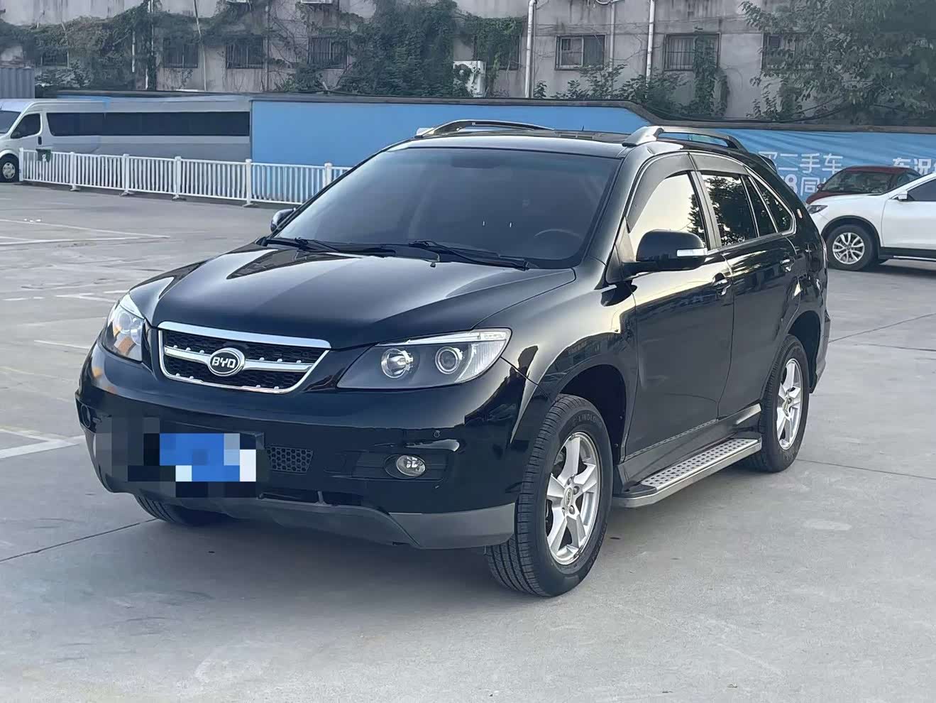 BYD S6 2014 car image 