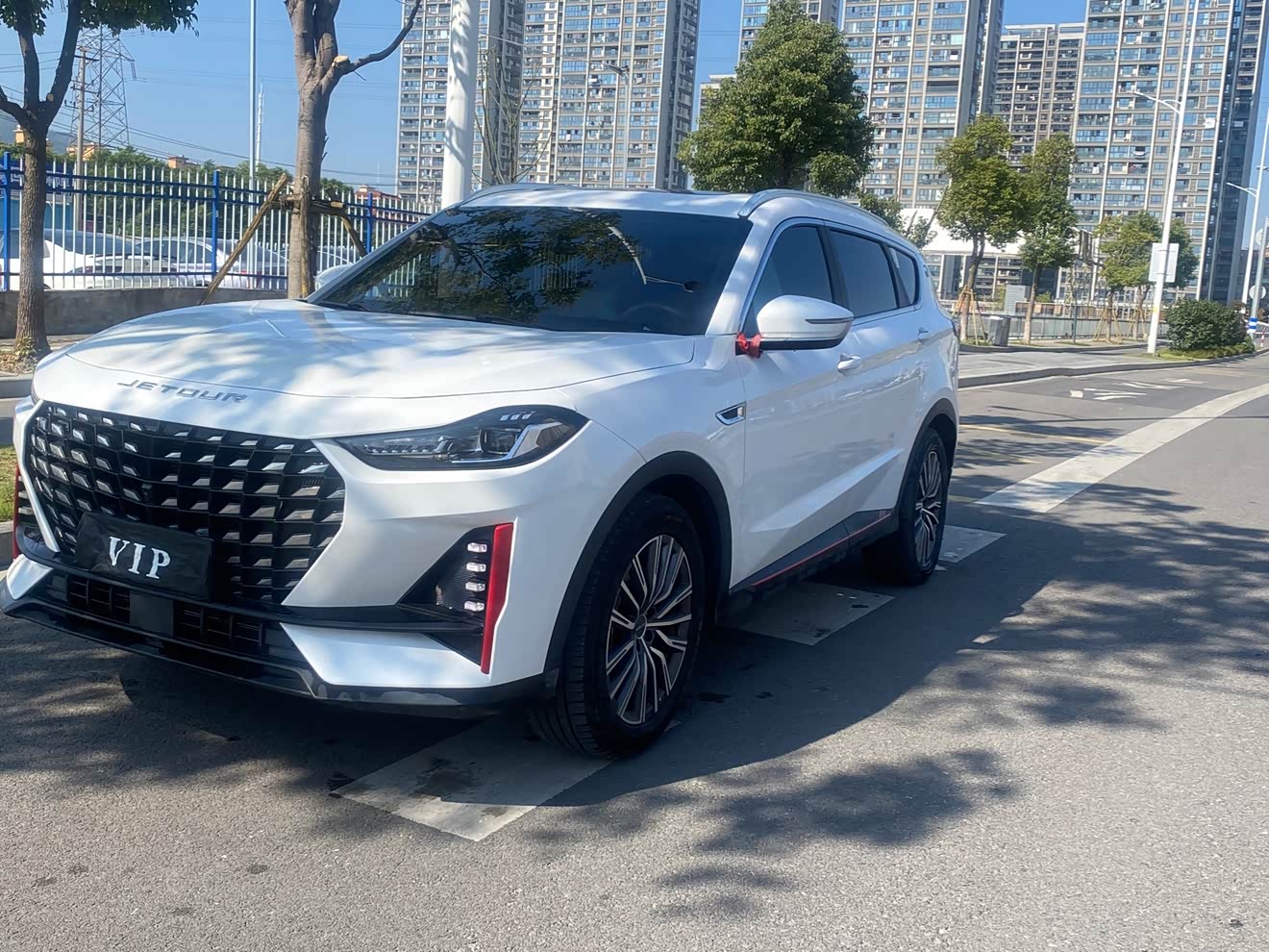 Jetour X70 PRO 2024 car image 