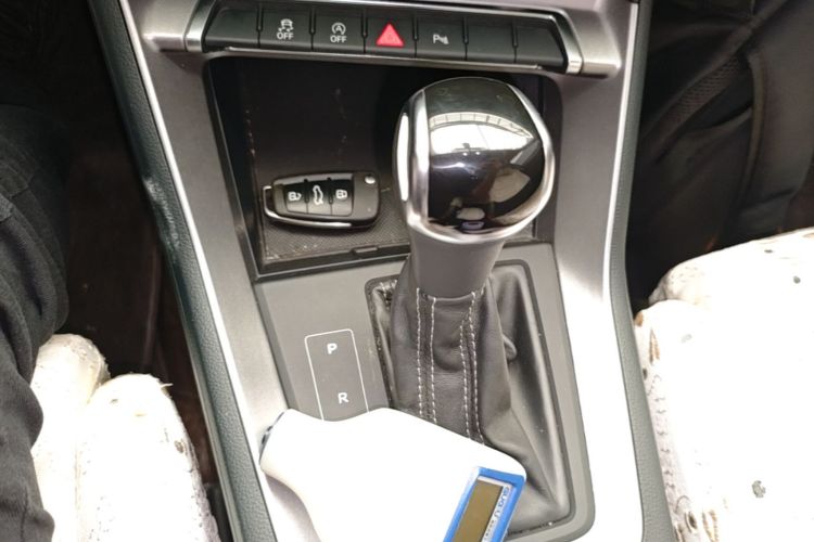 Audi Q3 2019 #18 Audi Q3 2019 car image #18