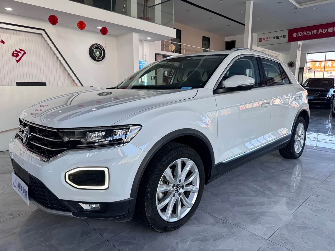 Volkswagen T-Roc 2022 Volkswagen T-Roc 2022 car image