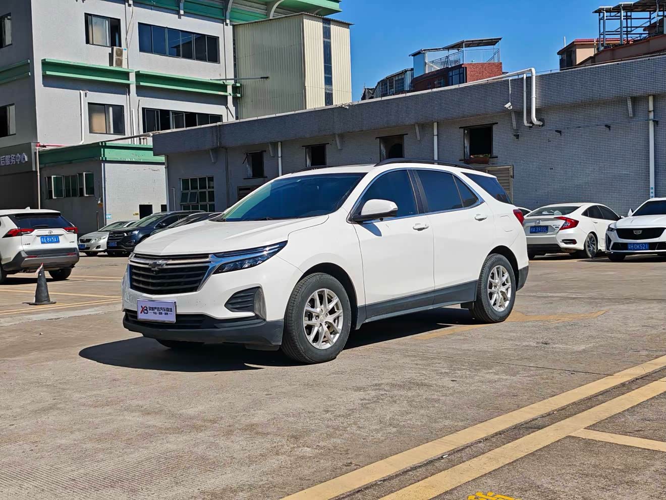 Chevrolet Equinox 2020 car image 