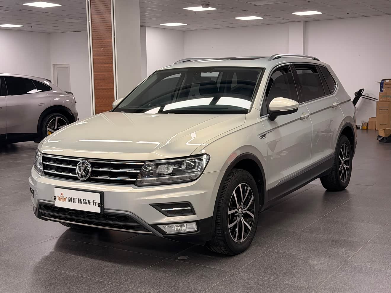 Volkswagen Tiguan L 2018 car image 
