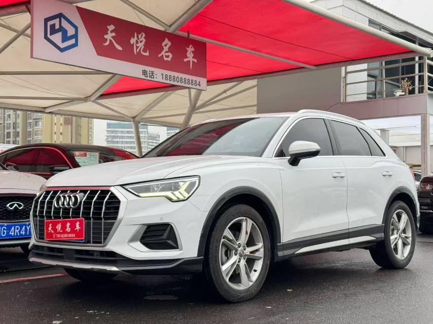 Audi Q3 2019 Audi Q3 2019 car image