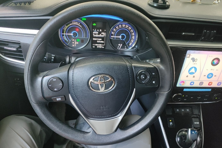 Toyota Corolla 2017 #11 Toyota Corolla 2017 car image #11