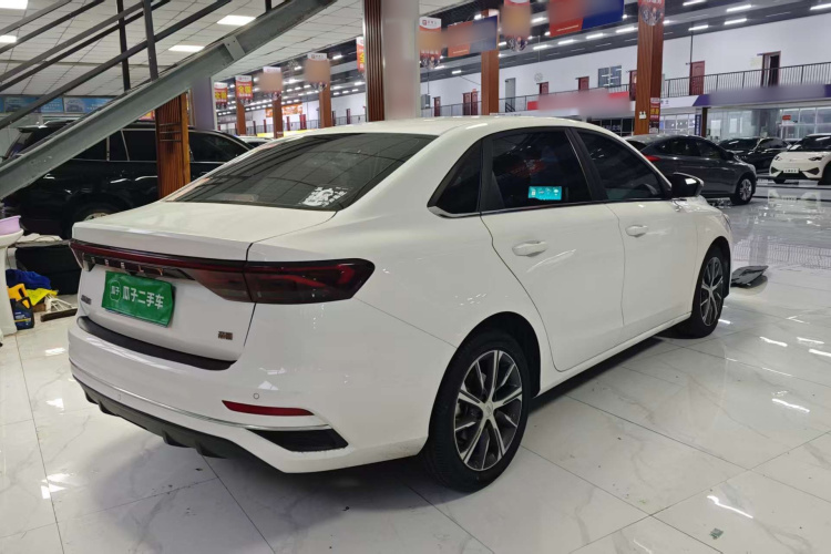 GEELY Emgrand 2022 #7 GEELY Emgrand 2022 car image #7
