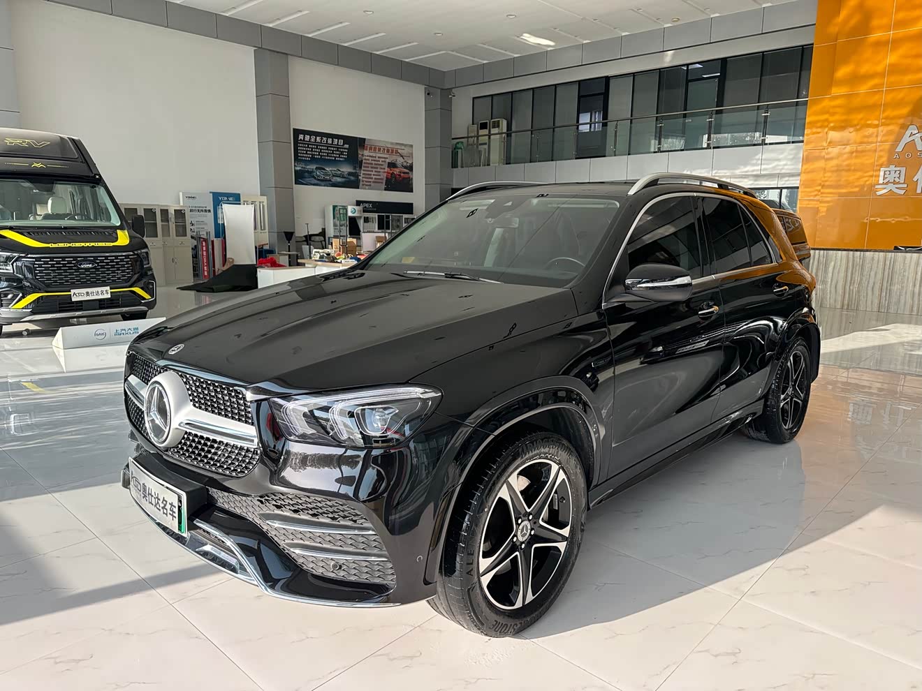 Mercedes-Benz GLE Class New Energy 2022 Mercedes-Benz GLE Class New Energy 2022 car image