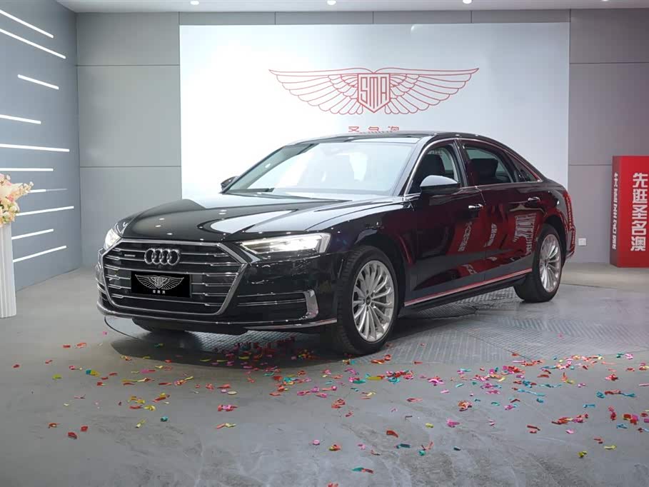 Audi A8 2021 汽车图片 