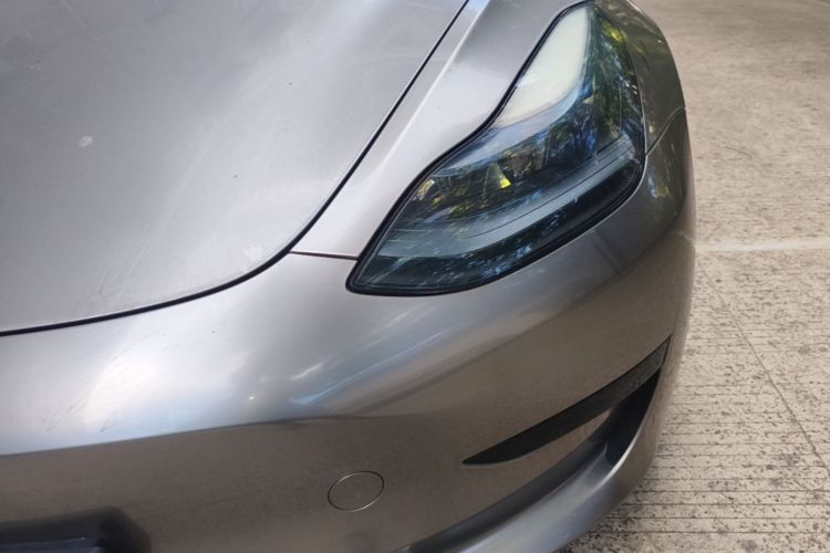 Tesla Model 3 2023 car image #23