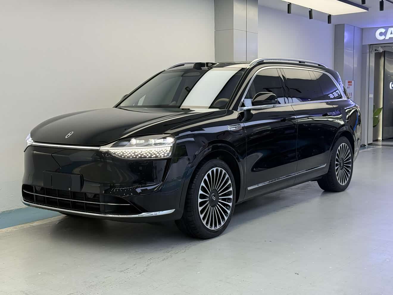 AITO 问界 问界M9 汽车图片 