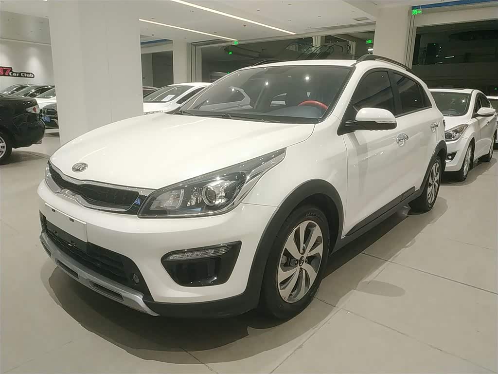 Kia Rio Cross 2019 汽车图片 
