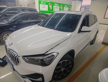 BMW X1 2020 BMW X1 2020 car image