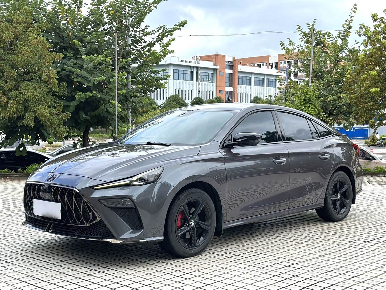 MG 5 Scorpio 2022 MG 5 Scorpio 2022 car image