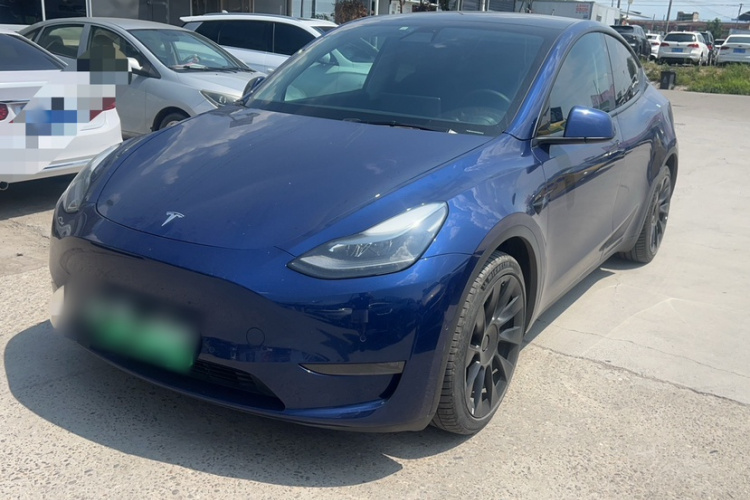 Tesla Model Y 2021 #2 Tesla Model Y 2021 car image #2