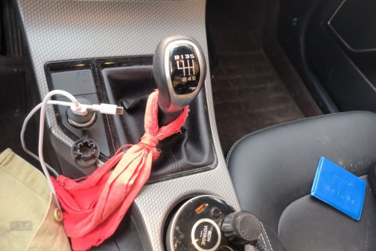 GEELY Emgrand GS 2018 صورة سيارة #16