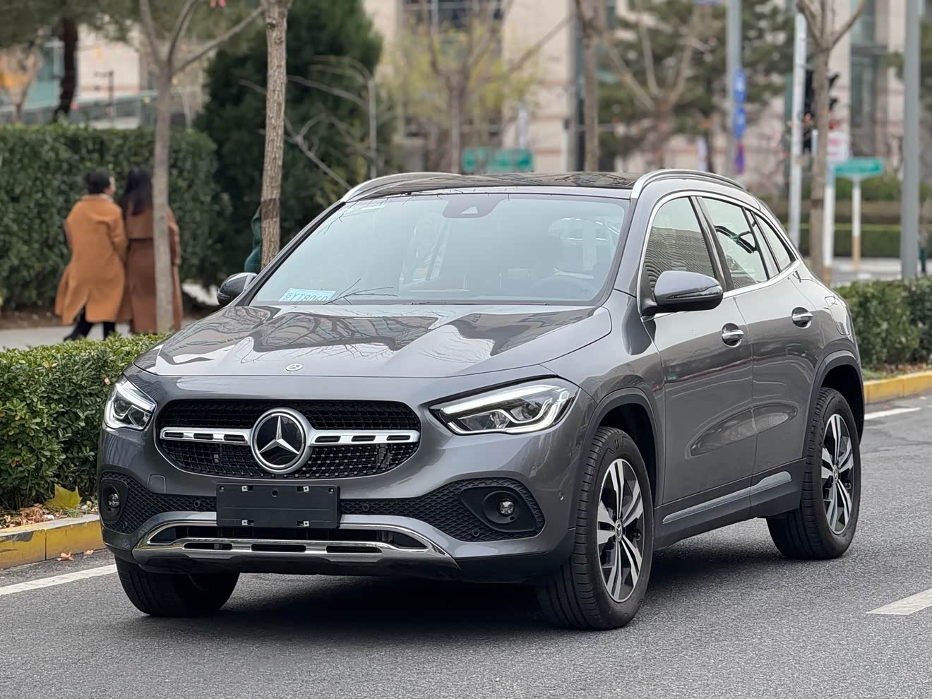 Mercedes-Benz GLA Class 2023 car image 