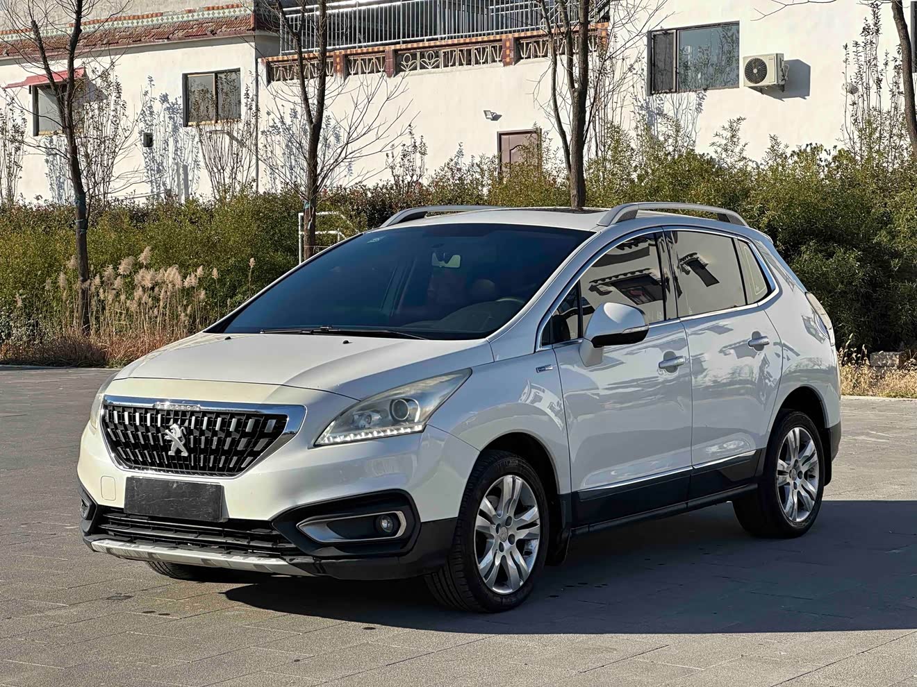 Peugeot 3008 2017 car image 