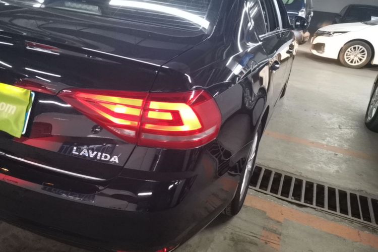Volkswagen Lavida 2018 #8 Volkswagen Lavida 2018 car image #8