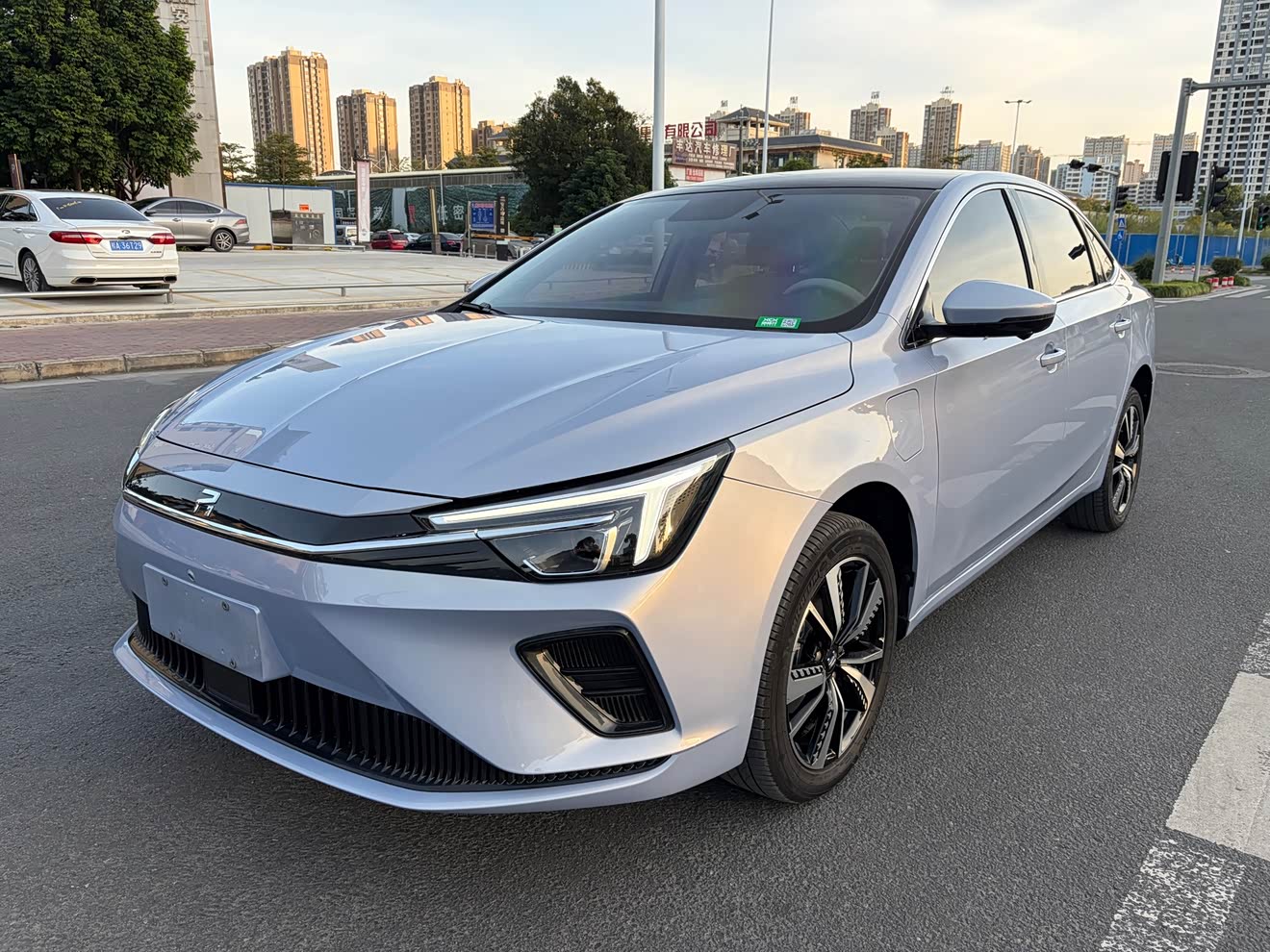 Roewe Rising ER6 2021 汽车图片 