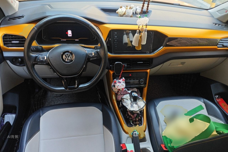 Volkswagen T-Cross 2019 #11 Volkswagen T-Cross 2019 صورة سيارة #11