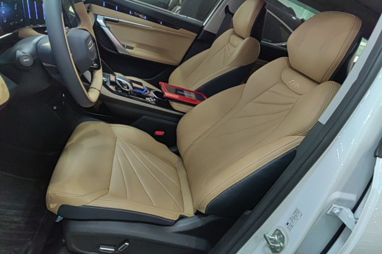 GEELY Boyue L 2022 #15 GEELY Boyue L 2022 car image #15