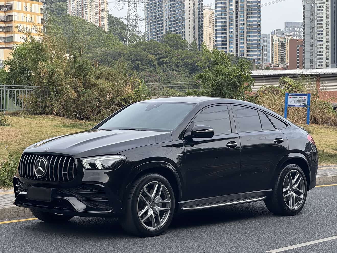 Mercedes-Benz GLE Coupe AMG 2021 Mercedes-Benz GLE Coupe AMG 2021 car image