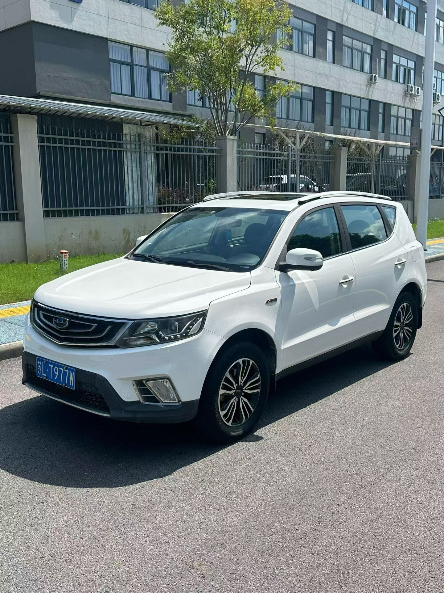 GEELY Vision X6 2017 GEELY Vision X6 2017 car image