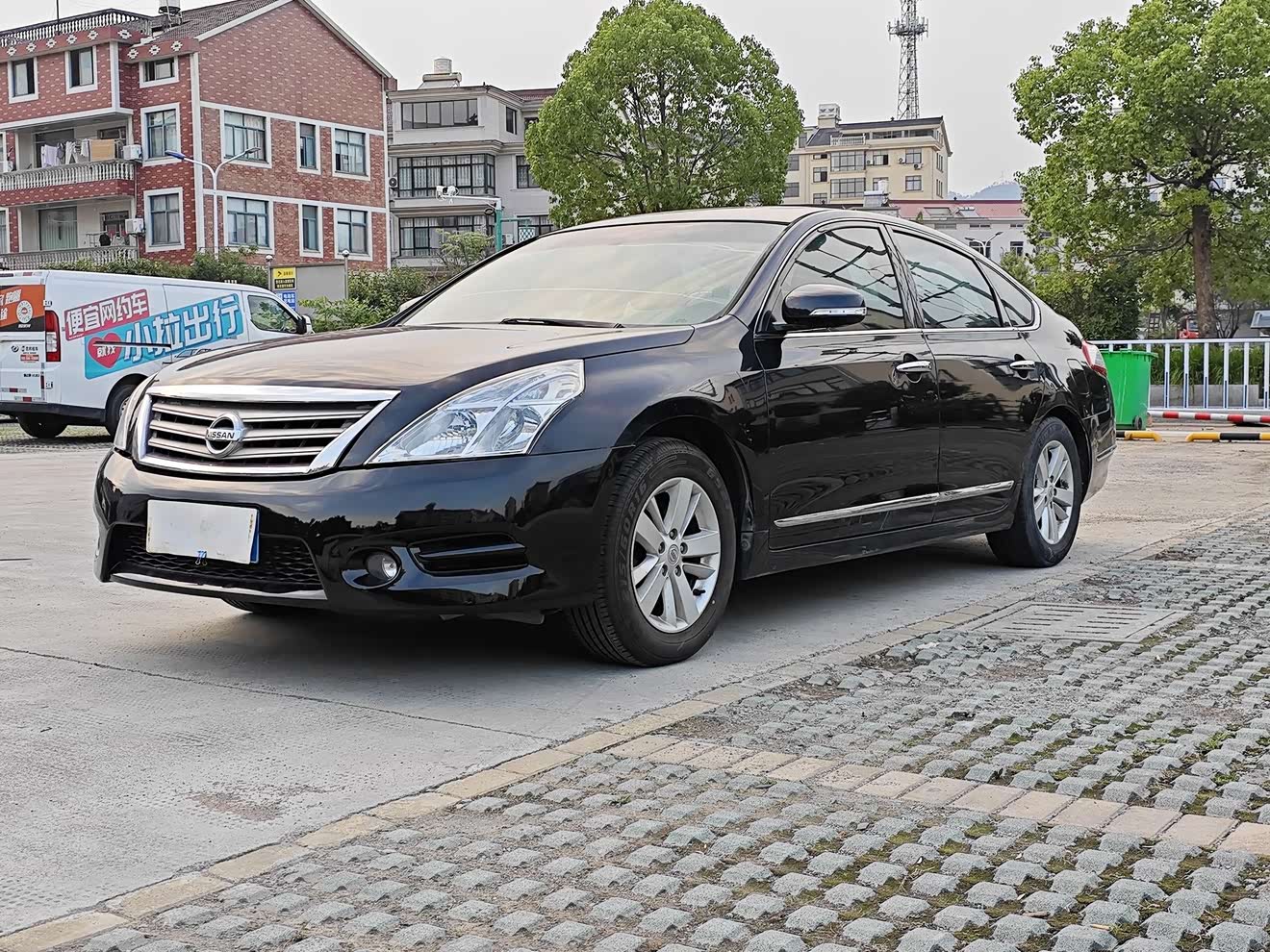 Nissan Teana 2011 汽车图片 