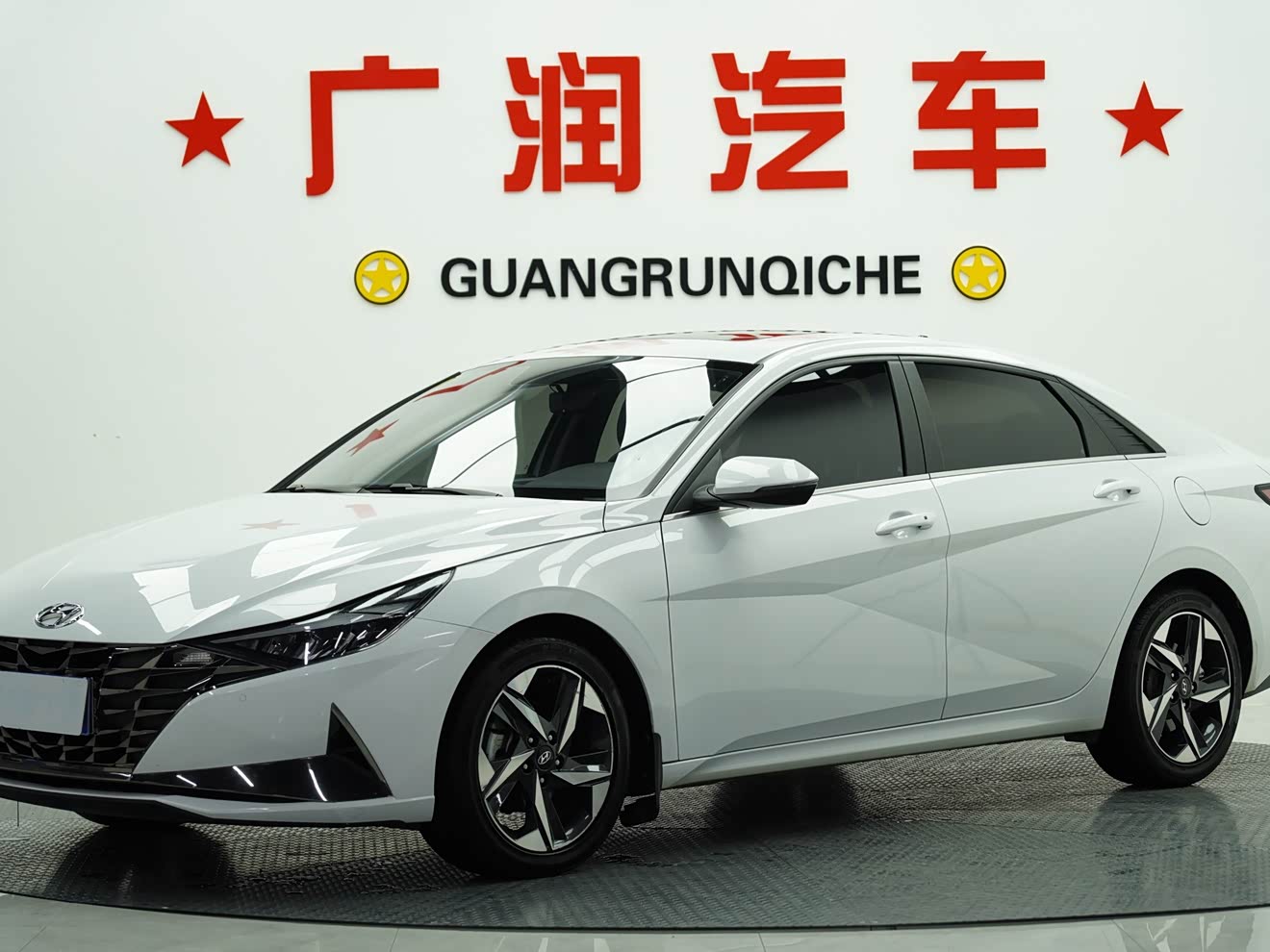 Hyundai Elantra 2022 imagen de coche 