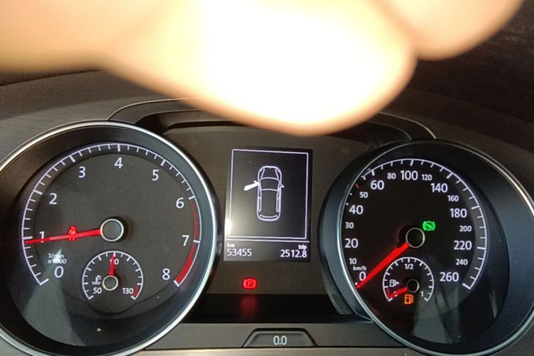 Volkswagen Golf 2016 car image #12