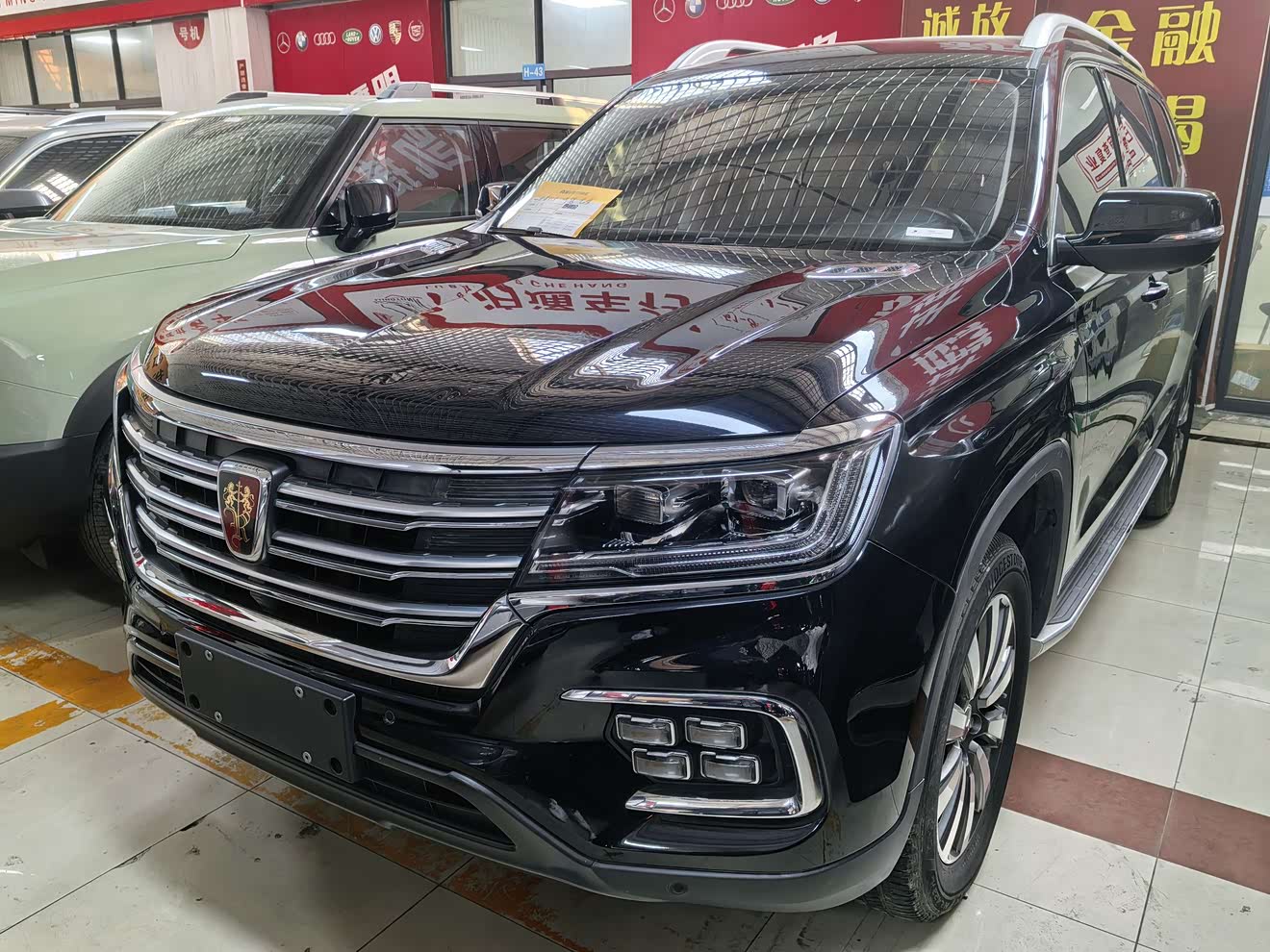 Roewe RX8 2020 изображение автомобиля 