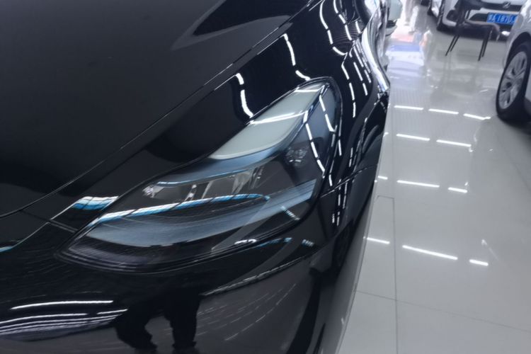 Tesla Model Y 2023 #23 Tesla Model Y 2023 immagine di auto #23