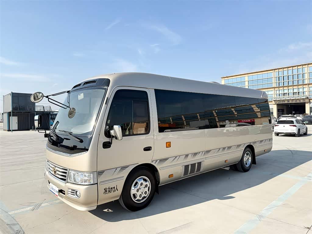 Toyota Coaster 2019 imagen de coche 