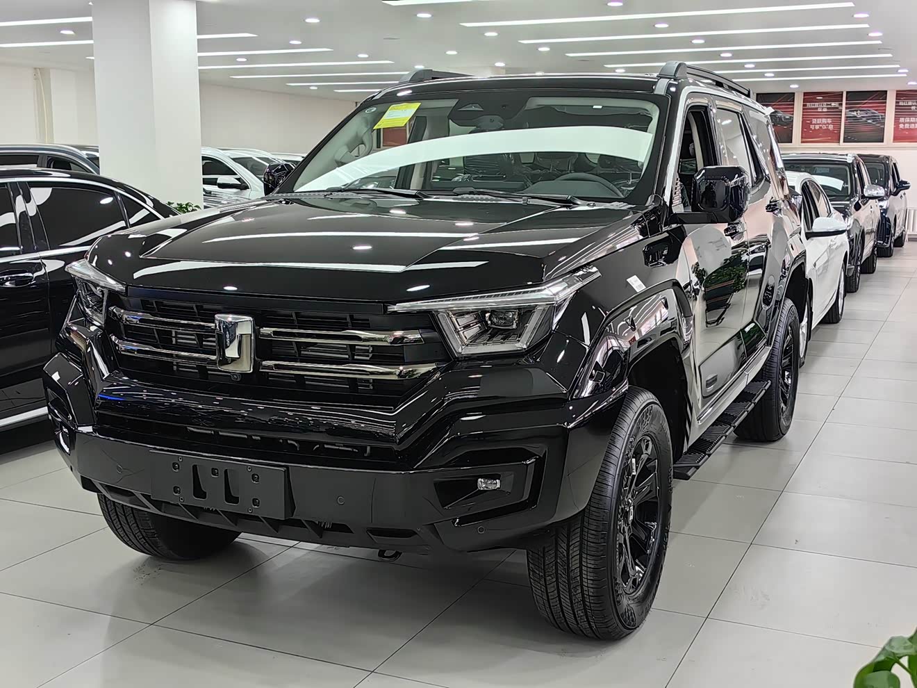 Tank 400 Tank 400 car image