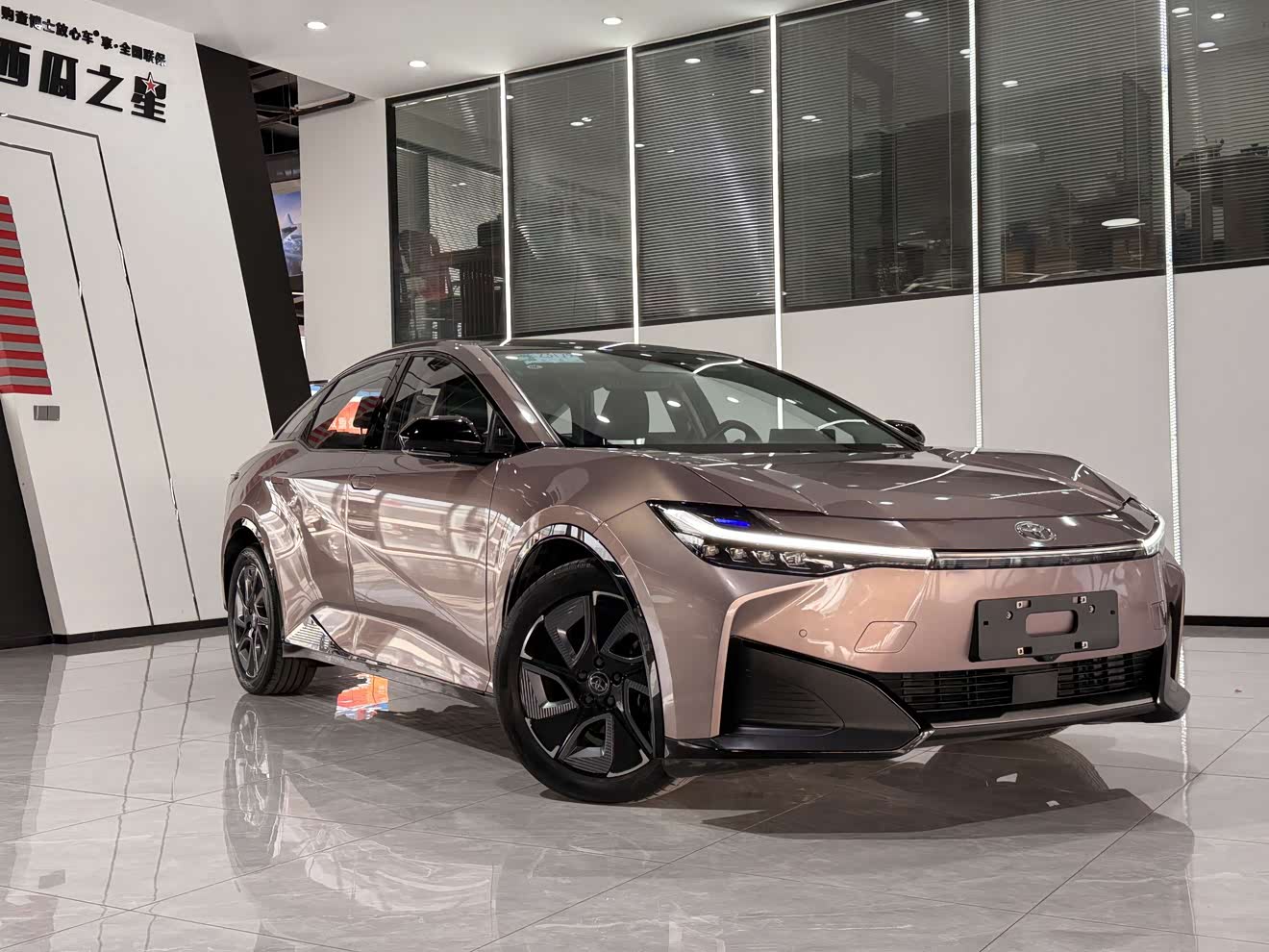 Toyota bZ3 2023 Toyota bZ3 2023 汽车图片