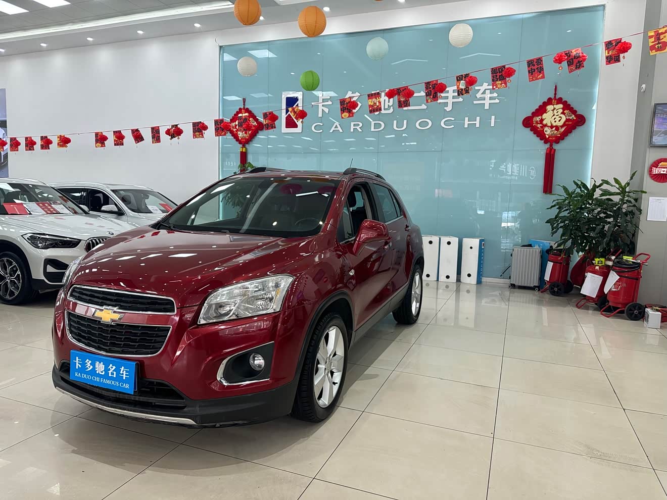 Chevrolet Tracker 2014 car image 
