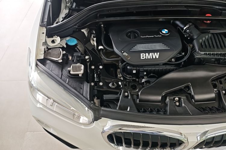 BMW X1 2019 #23 BMW X1 2019 car image #23