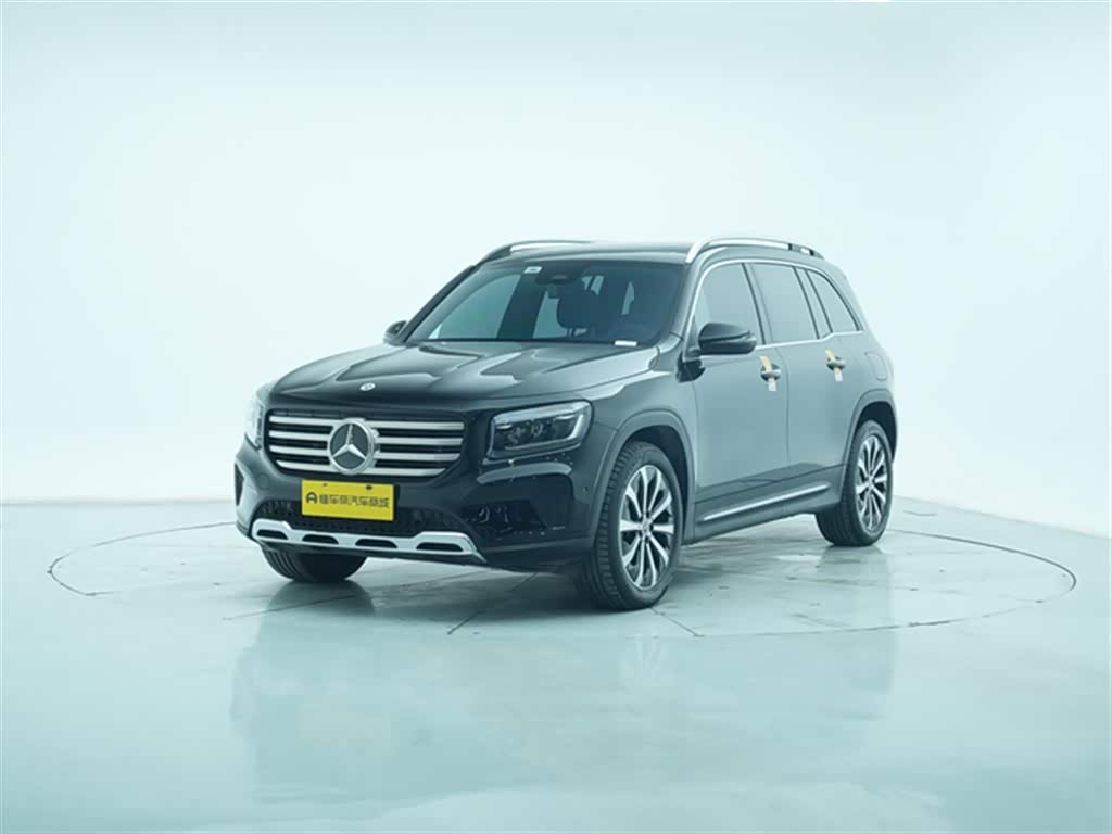 Mercedes-Benz GLB Class 2024 car image 