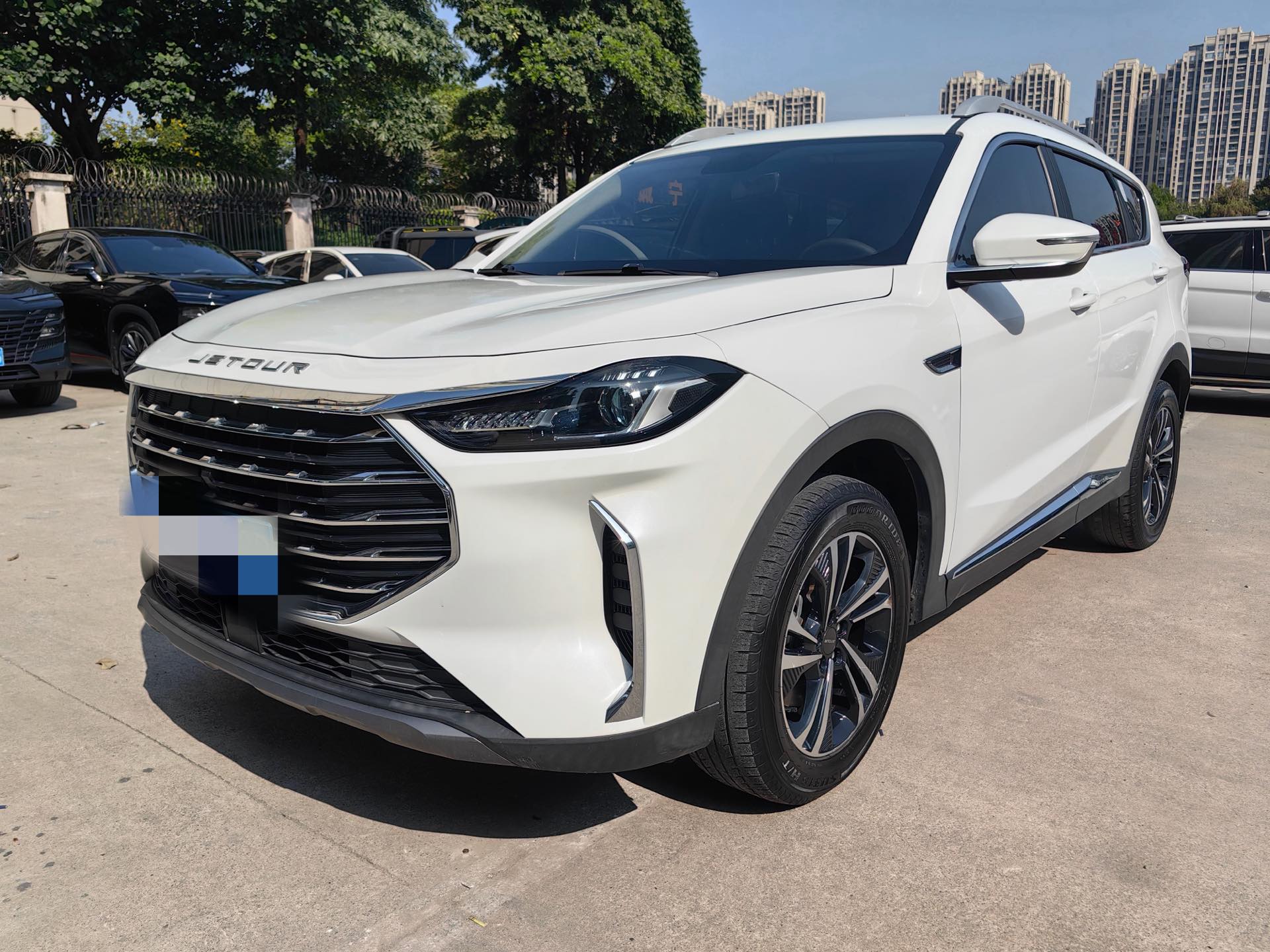 Jetour X70 PLUS 2022 Jetour X70 PLUS 2022 car image