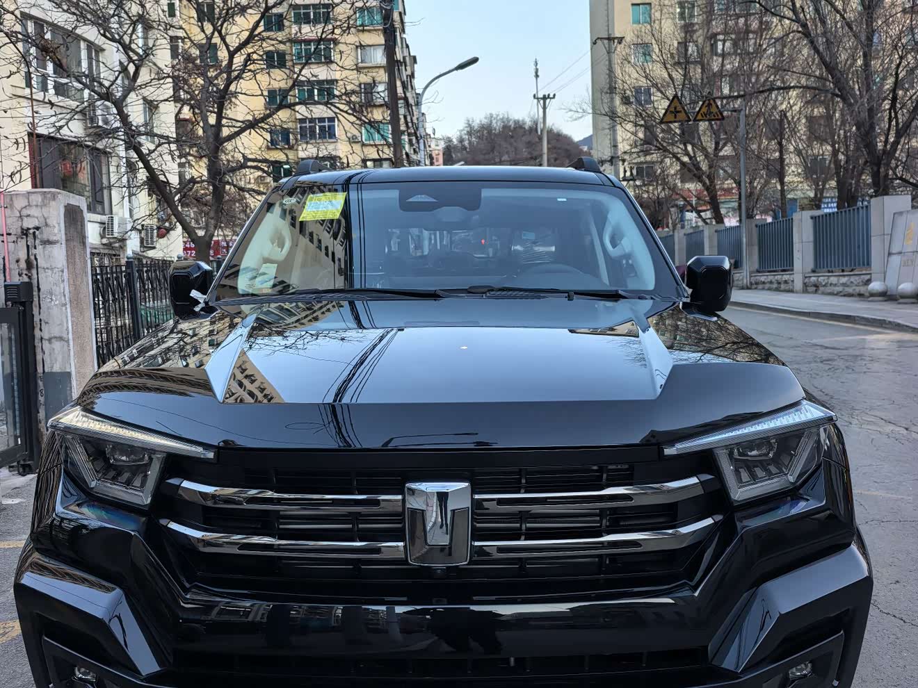 Tank 400 Tank 400 car image