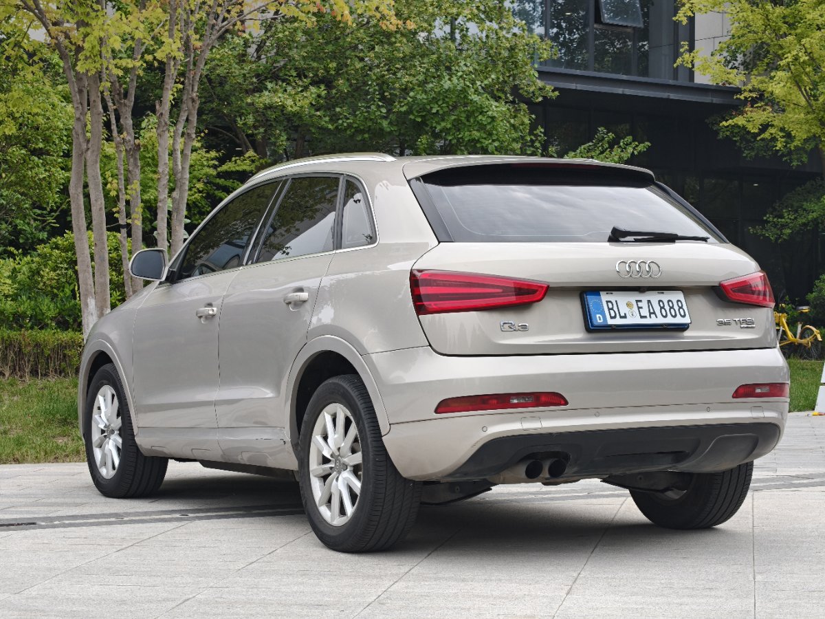 Audi Q3 (Imported) 2013 car image #7