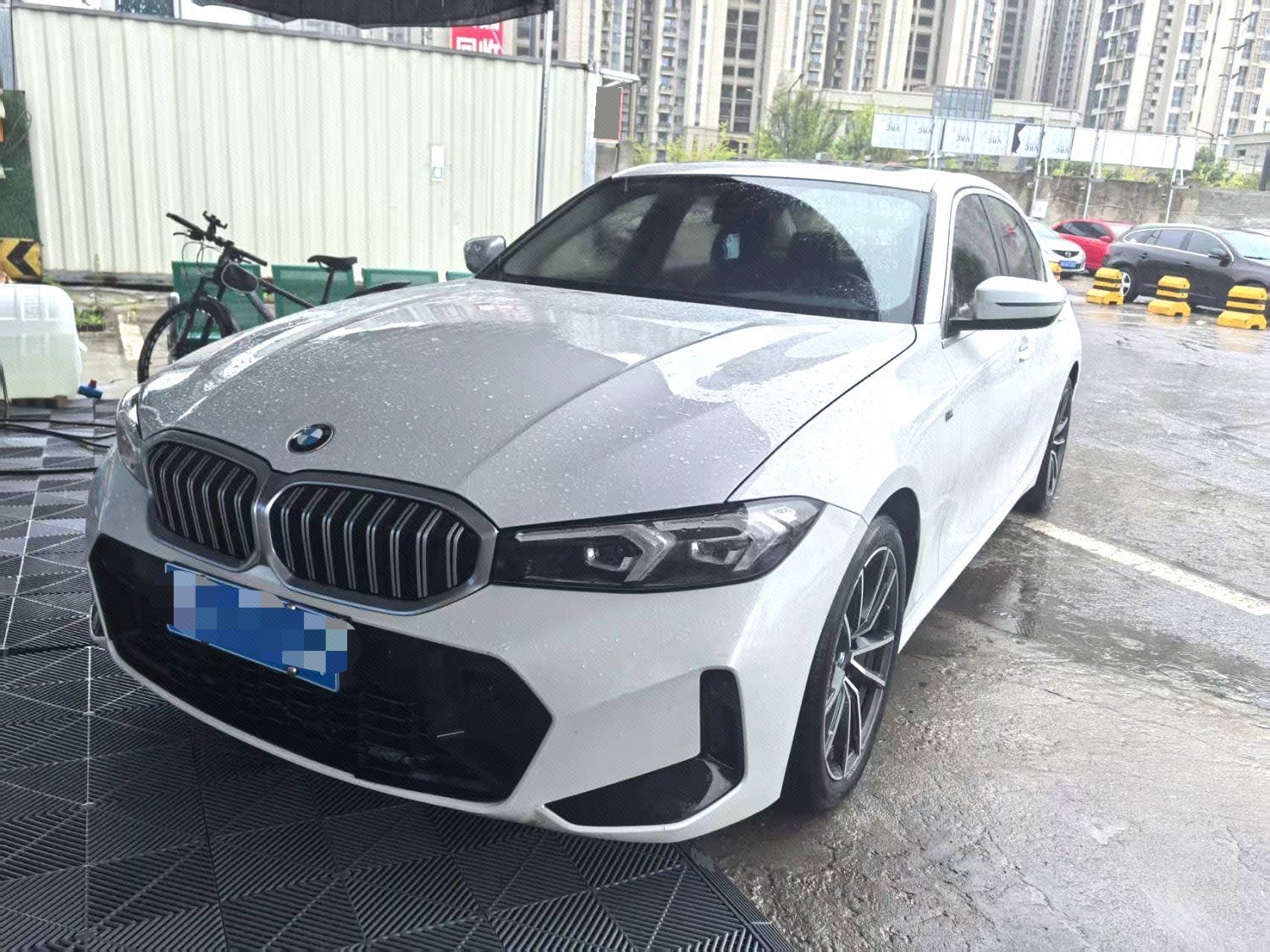 BMW 3 Series 2023 BMW 3 Series 2023 car image
