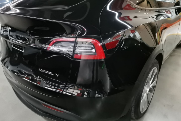 Tesla Model Y 2022 #8 Tesla Model Y 2022 immagine di auto #8