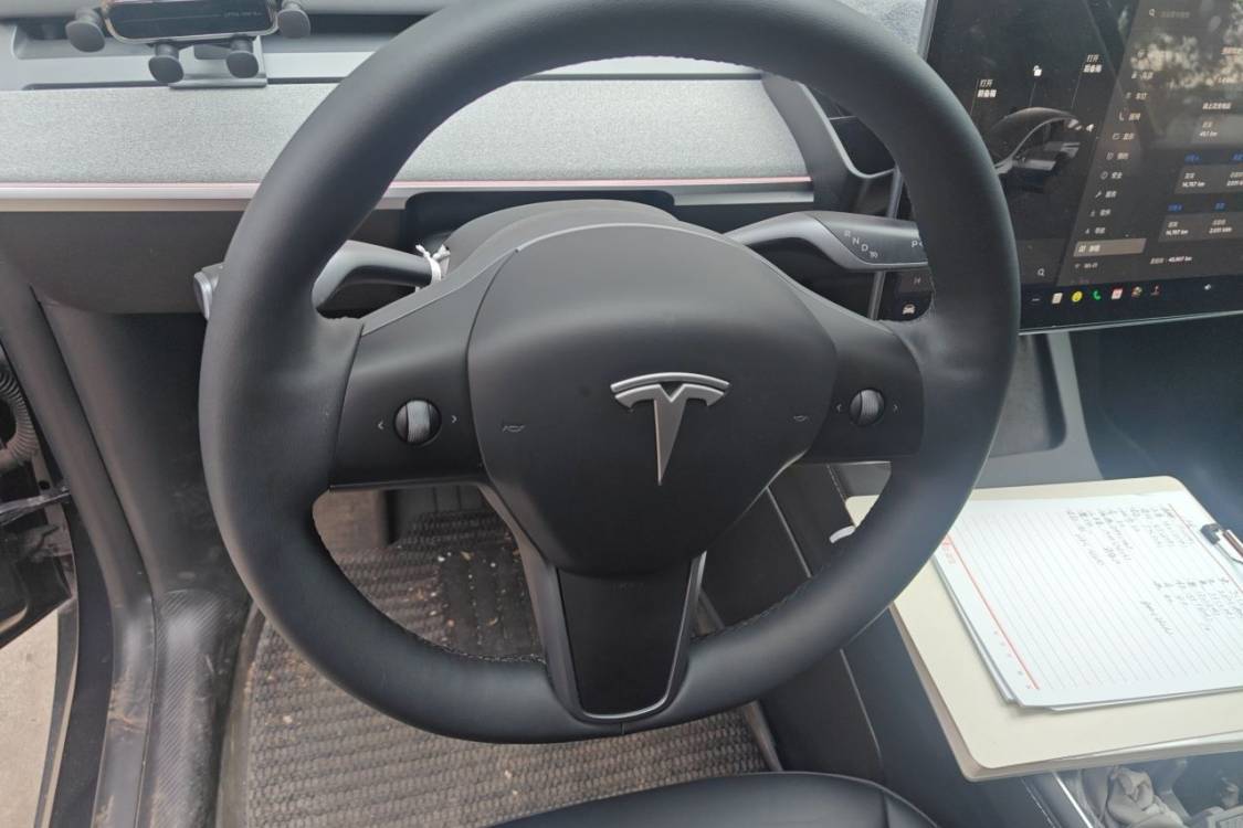 特斯拉 Model Y 2024 汽车图片 #22