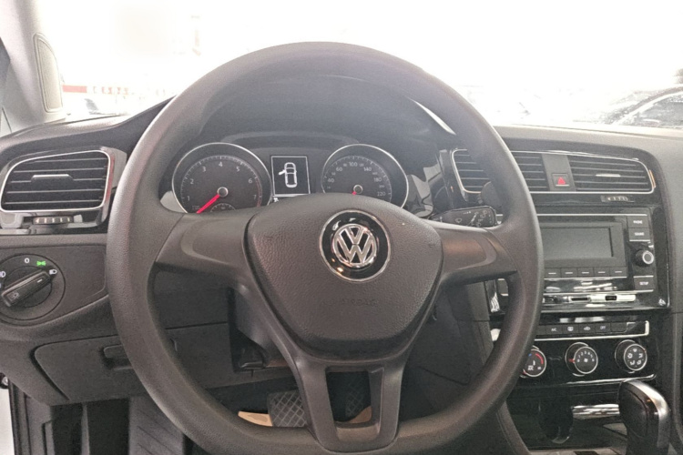 Volkswagen Golf 2019 #11 Volkswagen Golf 2019 car image #11