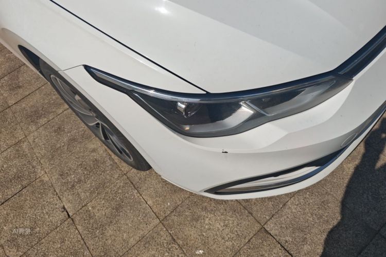 Volkswagen Golf 2023 imagem de carro #8