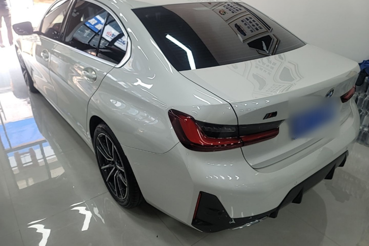 BMW 3 Series 2024 #5 BMW 3 Series 2024 car image #5