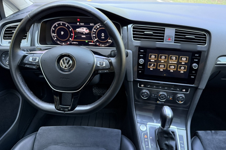 Volkswagen Golf 2018 #18 Volkswagen Golf 2018 car image #18