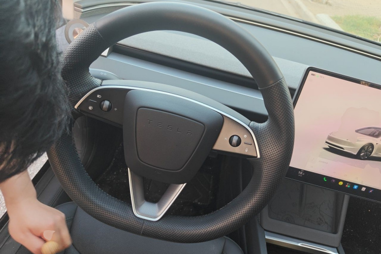 Tesla Model 3 2026 #11 Tesla Model 3 2026 صورة سيارة #11