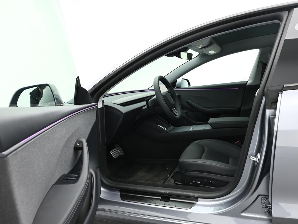 Tesla Model 3 2025 #17 Tesla Model 3 2025 car image #17